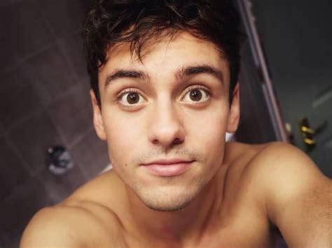 Tom Daleys naked selfies LEAK online less than a。